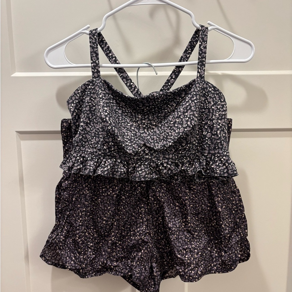 FP Movement Black and Grey Patterned matching sports bra, shorts set